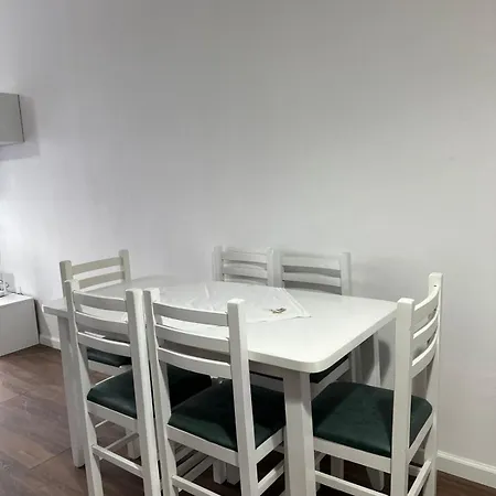Comfort Living * 地拉那